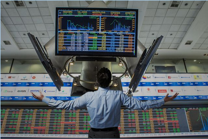 大陆网红赴台遭逮捕收容,国台办回应